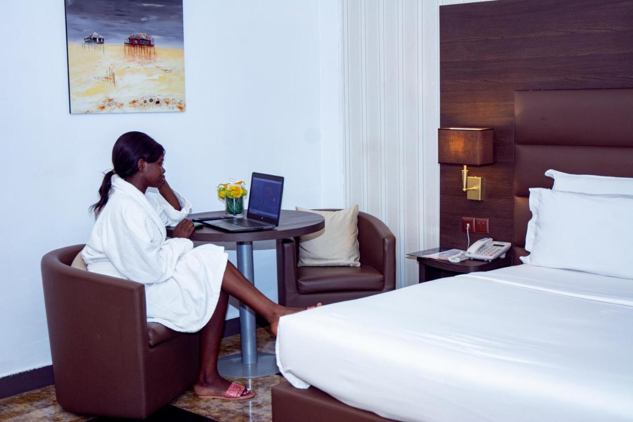 New Heaven Hotel Yaoundé Kültér fotó